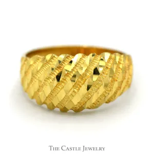 18k Yellow Gold Diamond Cut Detailed Dome Ring