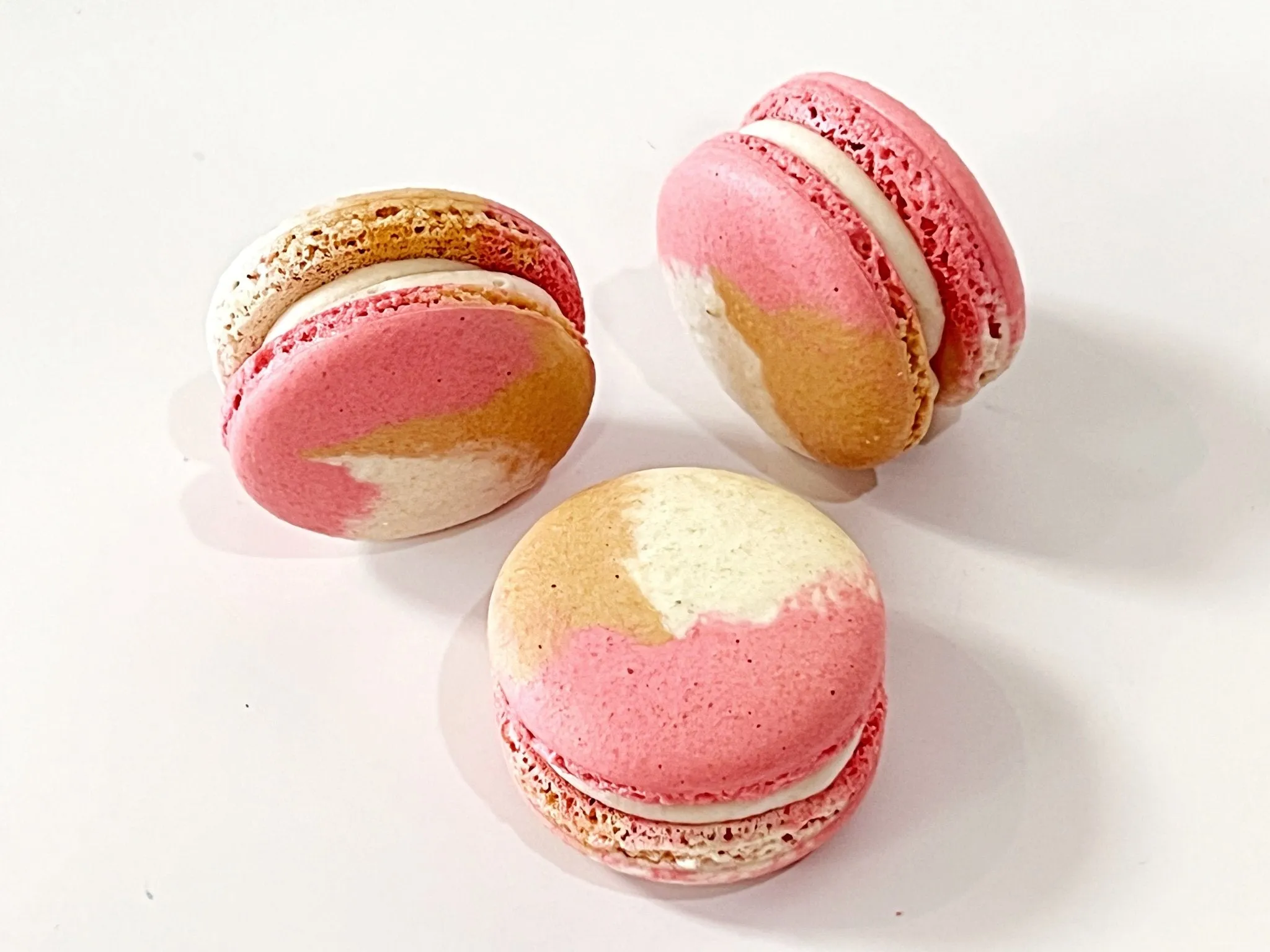 50 Pack Raspberry Praline French Macarons