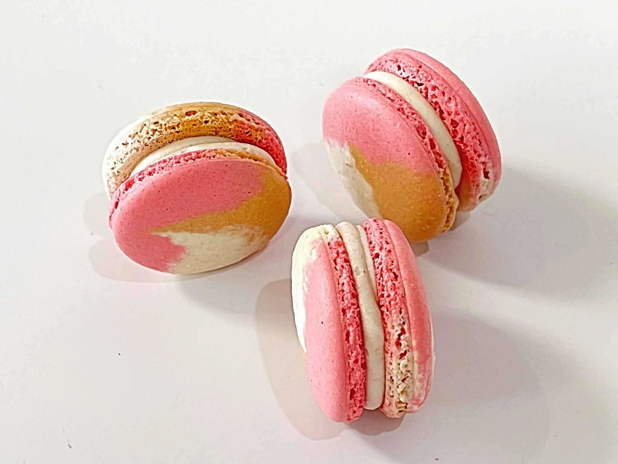 50 Pack Raspberry Praline French Macarons