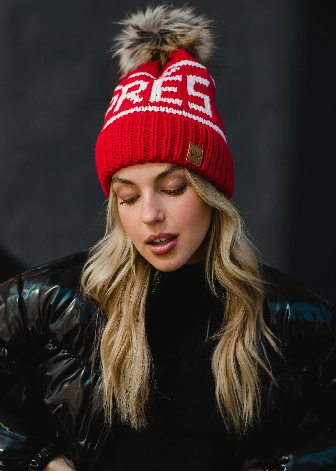 Apres Pom Pom Beanie - Red