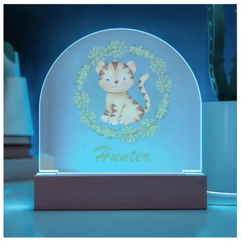 Personalised Safari Wreath Acrylic Dome Plaque Night Light