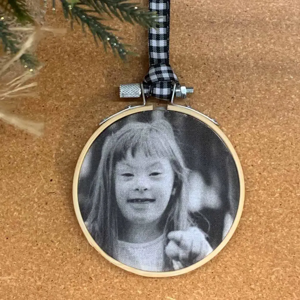 Personalized Photo Ornaments with Your Photos in a Gift Box Set of 3