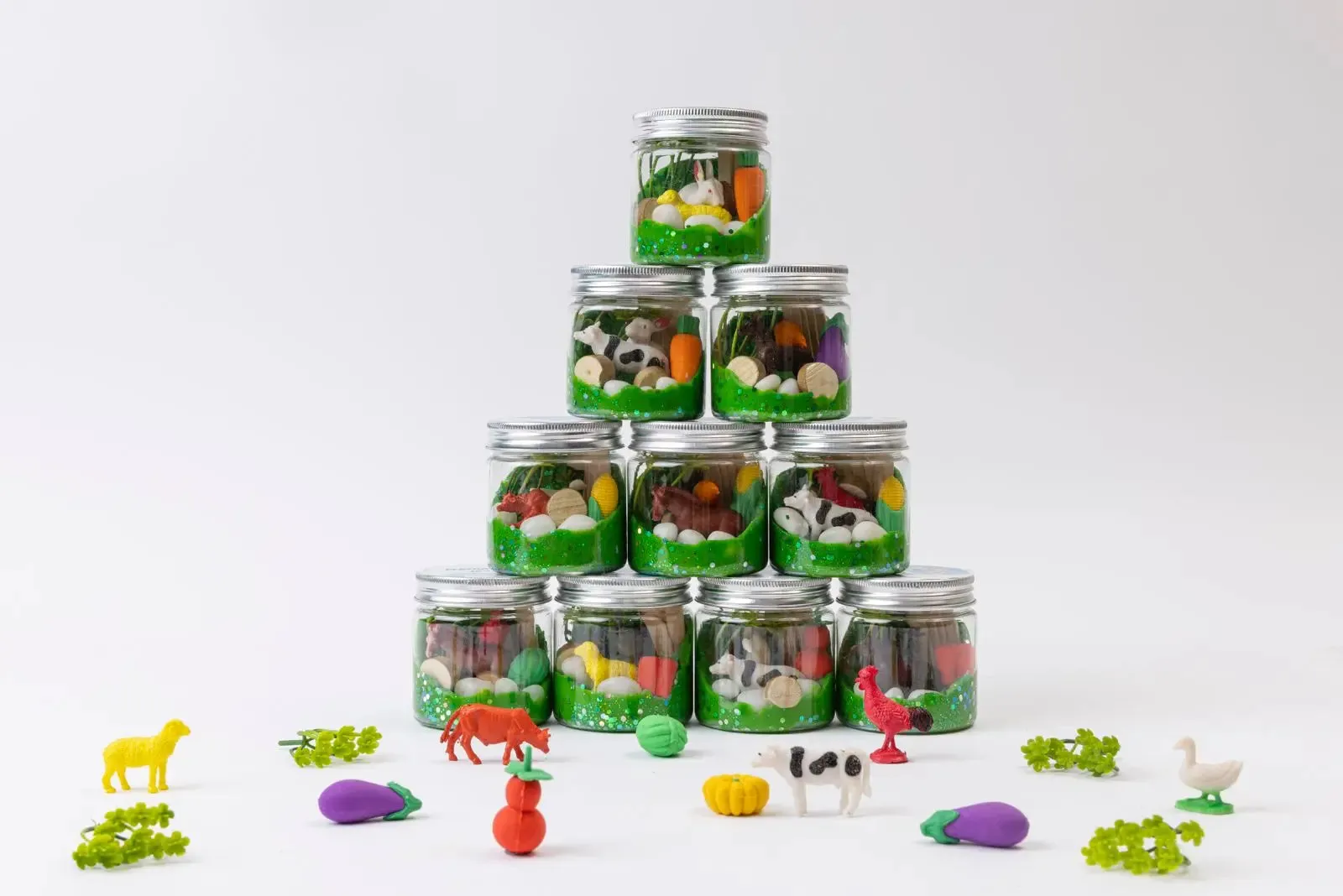 Themed Playdough Jar